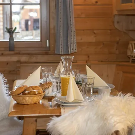 Uriges 4 Chalet